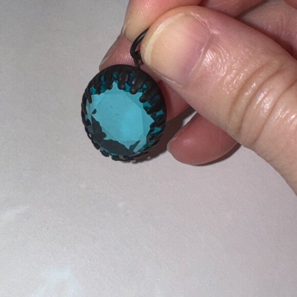 Blue gem Black Oval Pendant - Picture 13 of 14